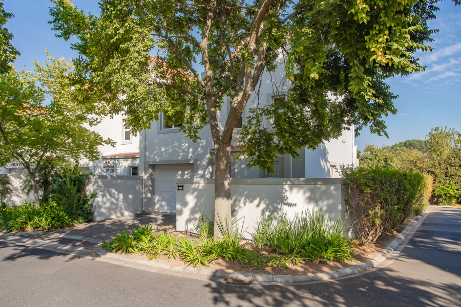 3 Bedroom Property for Sale in Boschenmeer Golf Country Estate Western Cape